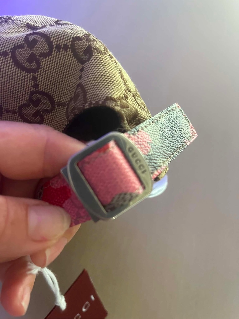 Gucci Beige Monogram Cap with Pink & Red Camouflage Visor - Picture 3 of 5